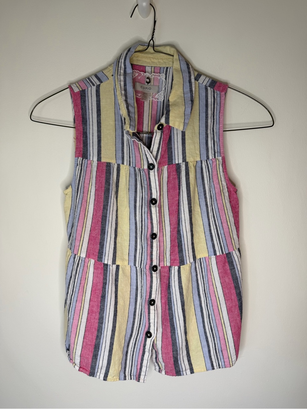Cupio Striped Sleeveless Button-Down Top in Pink, Yellow, Blue size large